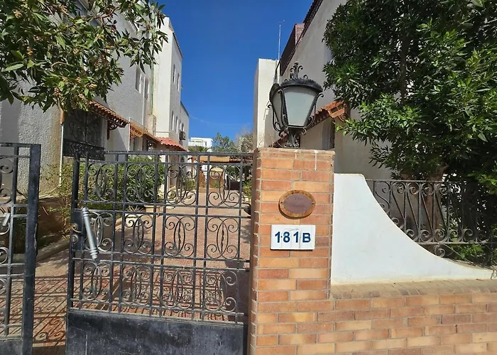 Stunning Sea View 3-bedroom With Private Terrace Şarm El-Şeyh
