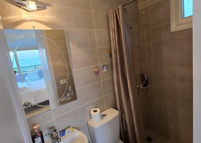 Daire Stunning Sea View 3-bedroom With Private Terrace