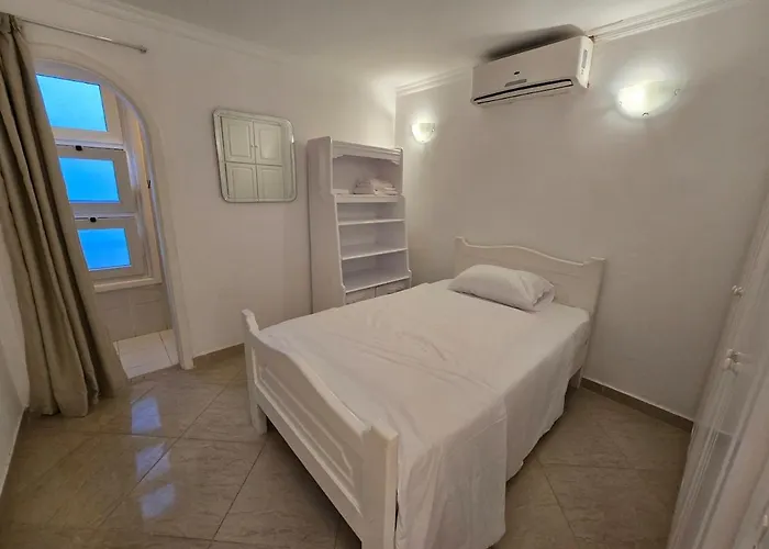 Stunning Sea View 3-bedroom With Private Terrace